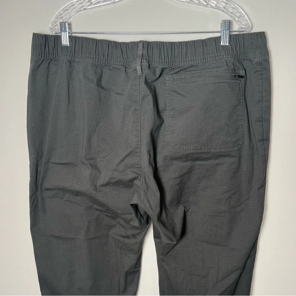 L.L Bean Mens Explorer Ripstop Pants Comfort Waist Tapered XL 32” Gray Gorpcore - Picture 6 of 11